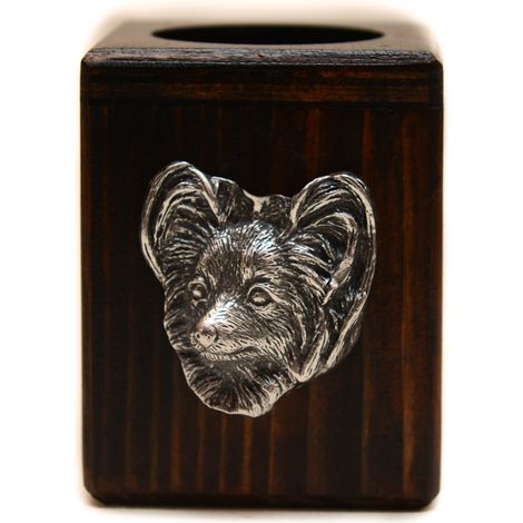 Papillon, Épagneul Continental - bougeoir en bois orné d'un chien, un souvenir unique après la perte d'un compagnon à quatre pattes, réalisé artisanalement par Art-Dog (1/5)
