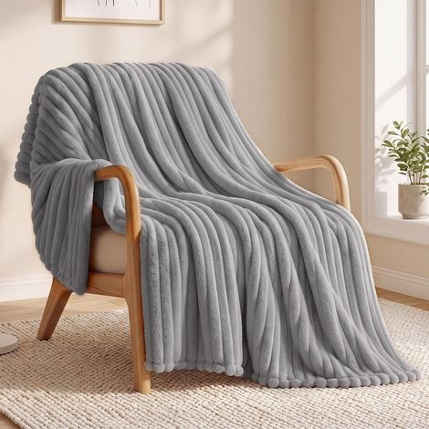 WOLTU Couverture en Flanelle Côtelée, 125x150 cm, Plaid Polaire, 350 g/m², Gris (1/5)