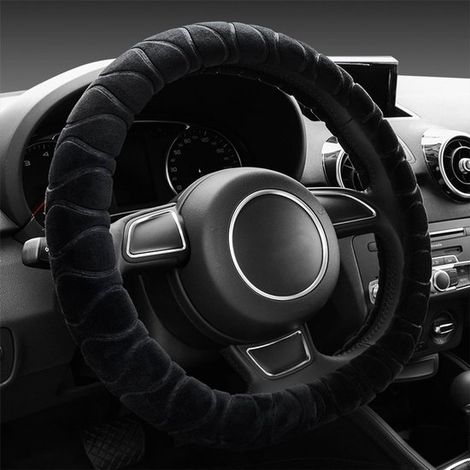 Coprivolante a forma di D per auto. Coprivolante antiscivolo, morbido e felpato. Coprivolante in peluche per interni auto. Coprivolante caldo per l'inverno. (1/5)