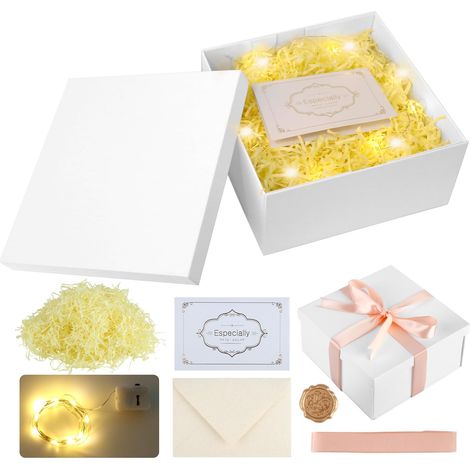 Coffret cadeau avec couvercle, 20 x 20 x 10 cm, pliable, avec ruban, carte de vœux, enveloppe, tampon d'enveloppe, matériau de remplissage raphia, lumière LED pour anniversaire, mariage (blanc) (1/5)