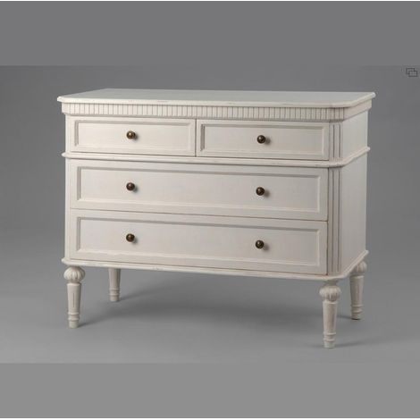 Commode 4 tiroirs en MDF blanc cérusé L101 cm – Détails raffinés avec poignées en laiton – Dimensions 101x45x80 cm – Amadeus (1/4)