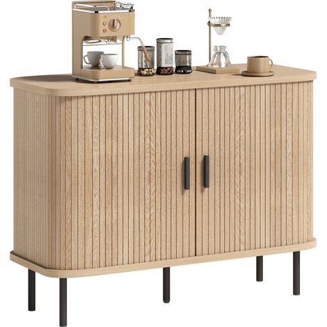 Credenza da soggiorno, mobile contenitore con 2 ante scorrevoli a serrandina con doghe e 4 scomparti, in rovere.