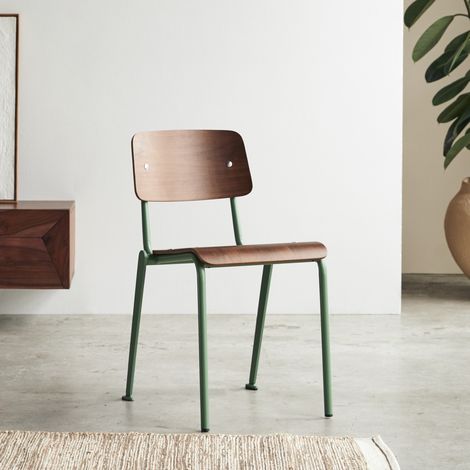 Chaise en métal et bois de noyer Mio lichen (1/5)