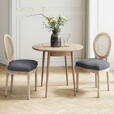 2er-Set Esszimmerstühle – Lounge-Sessel im Louis-XVI-Stil mit Medaillonverzierung – Massives, geschnitztes und patiniertes Holz