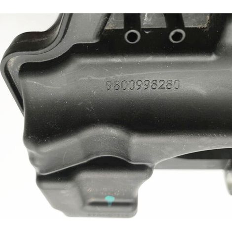 Le réservoir à dépression V756091680 est compatible avec les modèles Peugeot 208, 3008, Citroën C4L, C5, DS5 et DS6 Mini. Ce réservoir assure la réserve de dépression nécessaire au servofrein, garanti (1/4)