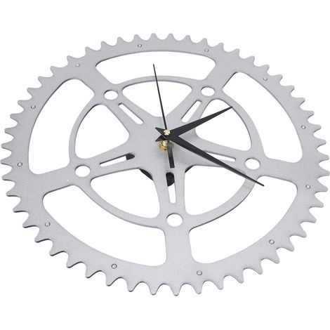 Horloge murale simple et sans cadre en forme de pentagramme avec mécanisme silencieux – idéale comme décoration ou cadeau. (1/5)