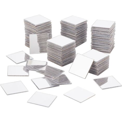 300pcs Carreaux de Mosaïque Carrés 20mm Mini Carreaux de Miroir Auto-Adhésifs Carreaux de Mosaïque en Acrylique Argenté pour Cadre Photo Boule de Danse Disco (1/5)
