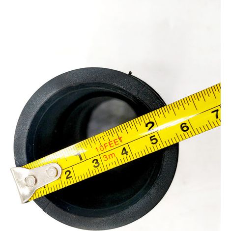 The 1505PK fuel filler hose fitting is compatible with Peugeot 206, 207, 206CC and 207CC C2 models. It is a rubber hose connecting the filler neck to the fuel tank and is resistant to fuel corrosion. (1/4)