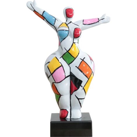 Statue femme debout bras levés H34 cm – Peinture carreaux multicolores – Fabrication en polyrésine – Décoration intérieure originale – Meubletmoi