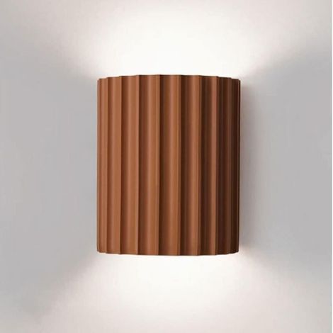 AMXCNOY Applique murale moderne en argile à motif vertical cylindrique, simple et élégante, idéale pour une chambre, un salon ou un couloir (marron) (1/5)