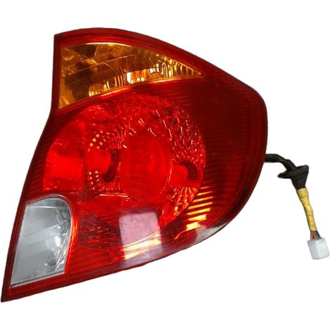 [PRODUIT D'OCCASION] Feu Arriere Droit HYUNDAI Accent ♻️ Ref Oe. 9240225220 - Garantie à vie (1/3)