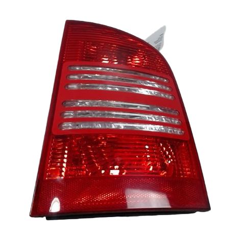 [PRODUIT D'OCCASION] Feu Arriere Droit SKODA Octavia Combi 2000- ♻️ Ref Oe. 1u9945112b - Garantie à vie (1/3)