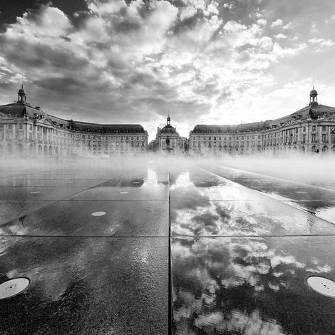 Tableau sur verre synthétique miroir place de la bourse Bordeaux 90x90 cm - Impression sur Verre synthétique - Image HD  imprimée sur Verre synthétique - Tableau mural décoratif - Fabriqué en France