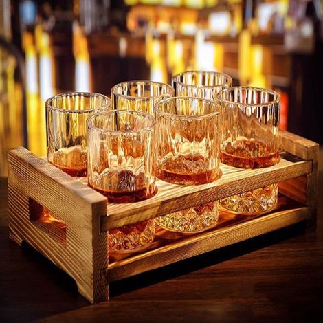 Glashalter aus Massivholz – Bier- und Weintablett mit Griff – Kaffeetassenhalter – Für Bar oder Party – 1 Stück (1/5)