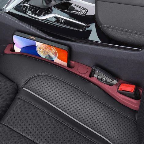 Set mit 2 Kunstleder-Lückenabdeckungen für Autositze. Füllt den Spalt zwischen Sitz und Mittelkonsole. Verhindert das Herausfallen von Gegenständen. Rot.