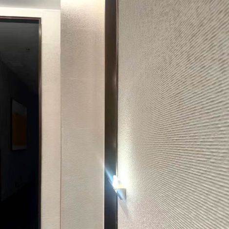 Caja 8 uds (5.76 m²) Calora Piedra Flexible Riven — Panel pared Piedra Tallada 120x60 cm, lámina mineral MCM, interior/exterior, sin obra (1/5)