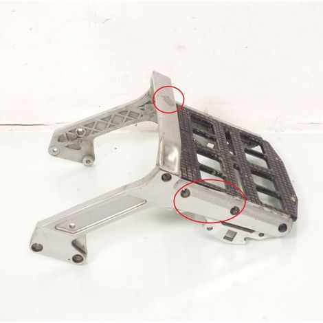 [PRODUIT D'OCCASION] Porte bagage origine pour moto Aprilia 125 Pegaso DIS 6337 (1/4)