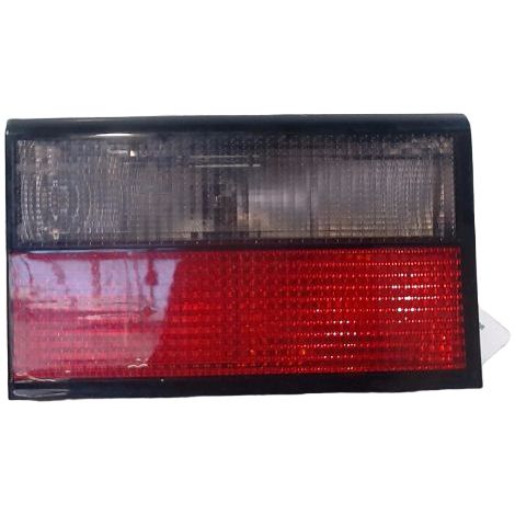 [PRODUIT D'OCCASION] Feu Arriere Interieur Gauche CITROEN Xantia ♻️ Ref Oe. 95668021 - Garantie à vie (1/3)