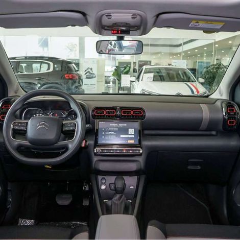 Convient aux bouches d'aération de climatisation Citroën C4 Aircross (bordure rouge), pièces en plastique avec un cadre décoratif rouge, direction du flux d'air réglable. (1/4)