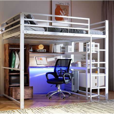 Letto a soppalco in metallo e MDF bianco 140x200 cm con scrivania, cassetto, scaffali e LED