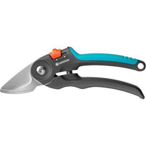 GARDENA 12241-20 PremiumCut Frisches Holz Gartenschere Bypass (1/3)