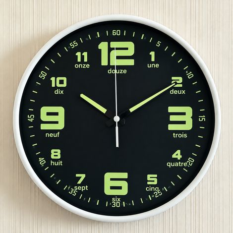 Horloge murale ronde 8 pouces 20 cm quartz silencieuse grands chiffres lumineux cadre blanc réf 3452 22 × 22 × 7 cm 350 g – Livraison gratuite