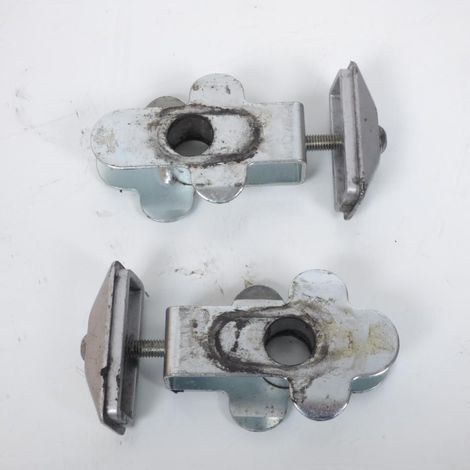 [GEBRAUCHT] [GEBRAUCHTES PRODUKT] Paar Kettenspanner für Motorrad Suzuki 600