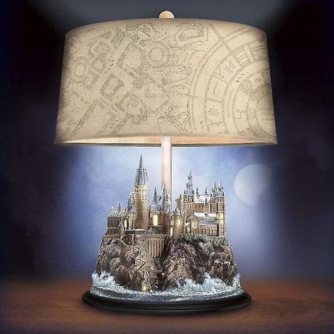 Lampe de table lumineuse Bradford Exchange Harry Potter Château de Poudlard (1/3)