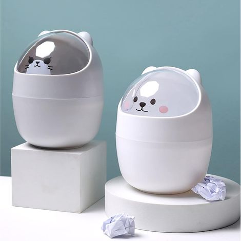 Mini Table Trash Can With Lid, Cartoon Little Bear Waste Paper Bin Flip Design Desktop Trash Can Quality Plastic Waste Bin For Recycling Paper (1/5)