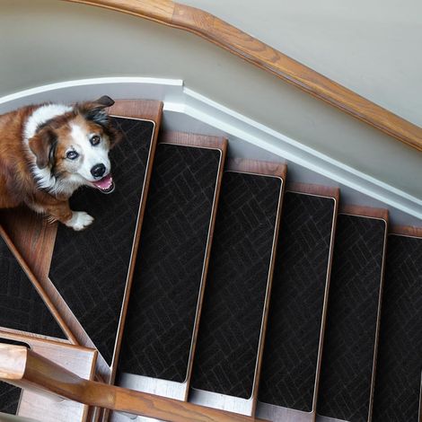 Tapis d'Escalier Antidérapant, Lot de 15 Marchettes d'Escalier Autocollantes Intérieur, Moquette Escalier Réutilisable pour Animaux, Seniors, Enfants (Motif en Losange, Noir, 76x20 cm) (1/5)