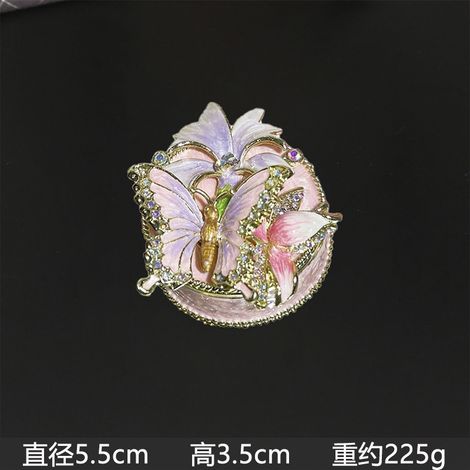 Boîte à bijoux en émail rose représentant un papillon et des fleurs de cerisier (1/4)