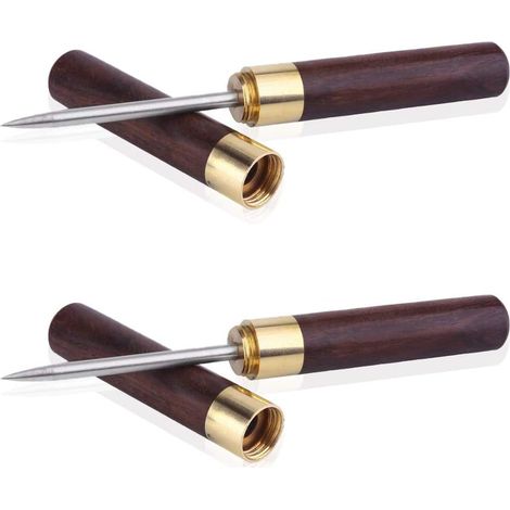 Set aus zwei tragbaren Küchenhelfern aus Holz mit Sicherheitsdeckeln zum Zubereiten und Servieren von Speisen ein praktisches und stilvolles Accessoire. (1/5)