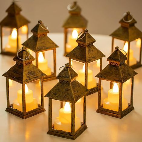 Set mit 10 LED-Laternen, kerzenförmig, goldfarben, Kunststoff, Glas, für den Innen- und Außenbereich (1/5)