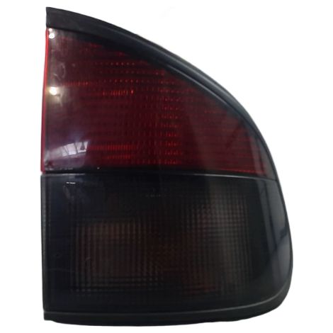 [PRODUIT D'OCCASION] Feu Arriere Droit RENAULT Safrane -96 ♻️ Ref Oe. 7701035700 - Garantie à vie (1/3)