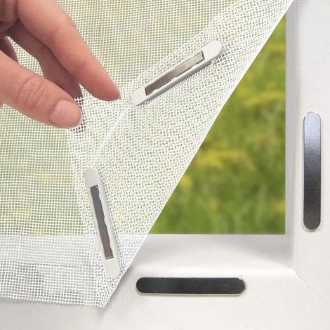 Moustiquaire magnétique blanche – 130x150 cm – Auto-adhésive – Anti-moustiques, mouches et insectes – Facile à installer (1/4)