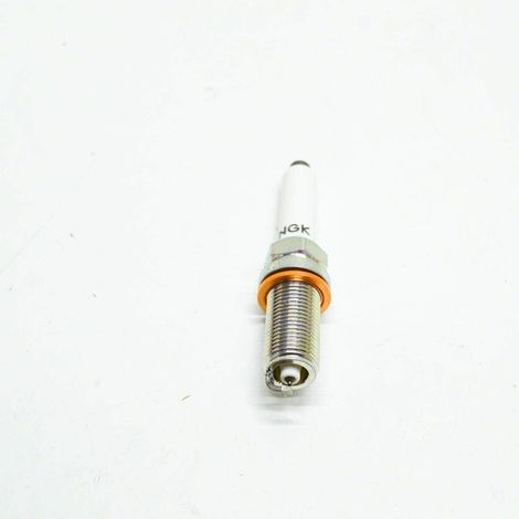 06K905601M convient aux bougies d'allumage à l'iridium SILFER8C 7E des Audi A4, A6, A8L, Q3, Q5, Q7. (1/3)
