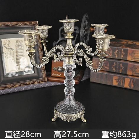 (Cinq chandeliers en métal bleu antique de style européen) pour un dîner aux chandelles