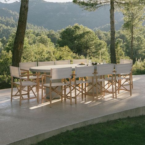 SKLUM Set aus ovalem Tisch 260x110 cm in Aurean-Zement und 10 klappbaren Regiestühlen für den Garten aus Akazienholz Olivia (1/5)