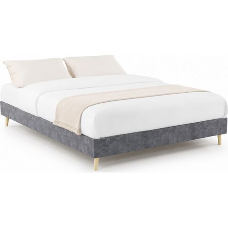 Struttura letto 140x200 cm grigio in velluto, design moderno basso, senza materasso - CHICFURN (1/5)