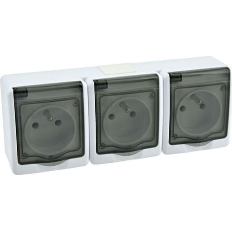 Prise triple Beta 3xP+Z IP44 fumée D.3114GGG/1
