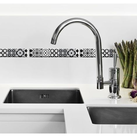 Sticker adhésif carrelage ancien noir et blanc, 10 pièces, 2,5 cm X 15 cm, pour homestaging et tolleri. Décoration intérieure style ancien. (1/2)