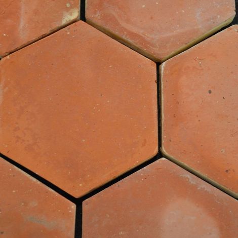 Tomette Hexagonale en Terre Cuite finition vieux patrimoine 9x9x2 cm - Ti'ma Stone (1/5)