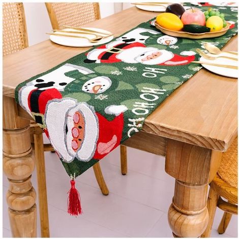 Chemin de Table - Noël - Vert Noël - 180x35cm - Tissu Synthétique - Élégance Chic (1/4)