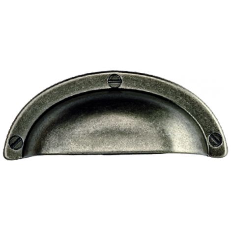 Ouvre&Déco – Poignée de meuble coquille – Laiton finition fer patiné – Entraxe 64 mm – Largeur 75 mm – Hauteur 35 mm
