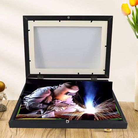 Une boîte de rangement en bois A4 peut être utilisée pour ranger de l'encre noire, par exemple pour des dessins de design industriel, des croquis réalisés à la main et des manuscrits. (1/5)