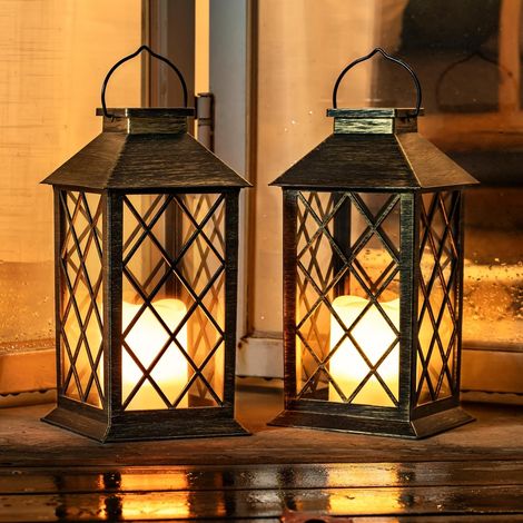 Homemory Lot de 2 lanternes solaires d'extérieur imperméables à suspendre avec bougies vacillantes sans flamme, lanternes décoratives pour terrasse, porche, jardin, balcon, cabine (bronze)