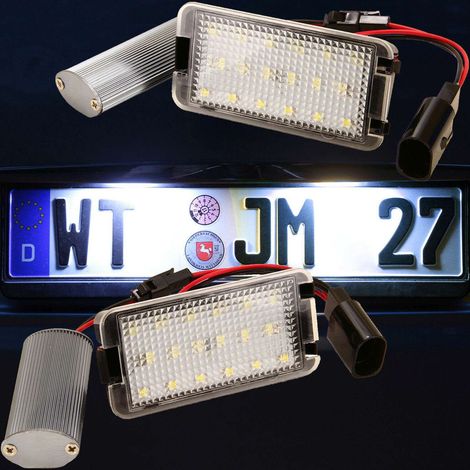 KIT 2 INDICATORI DI DIREZIONE LATERALI A LED COMPATIBILE CON BMW Serie 3 E30 Anno 1987 - 1994 E36 Anno 1990 - 1996 / VETRO FUME
/ LED 6000K EFFETTO XENON / CAN-BUS, PLUG AND PLAY