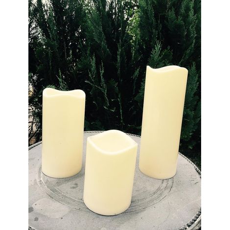 Ensemble de 3 bougies LED jaunes vacillantes avec télécommande - Bougies blanches sans flamme (1/5)