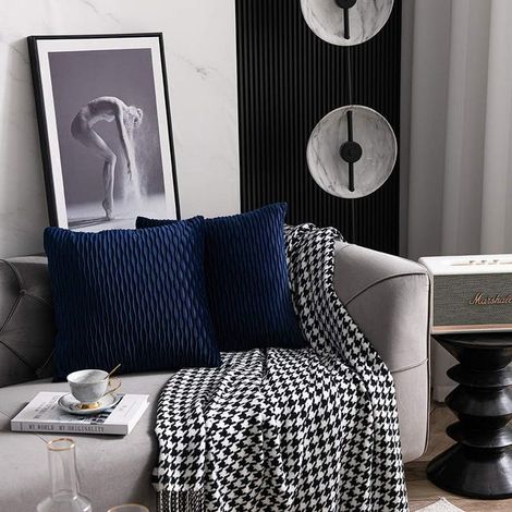 Federa per divano a righe blu navy: confezione da 2 federe per cuscino quadrato in velluto originale da 45 cm x 45 cm per la decorazione della camera da letto (1/4)