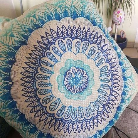 Dekorative Kissenbezüge 45×45 cm, 4 Stück, Mandala-Muster (1/3)